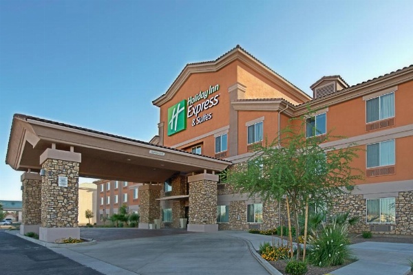 Holiday Inn Express Hotel & Suites Tucson image 9